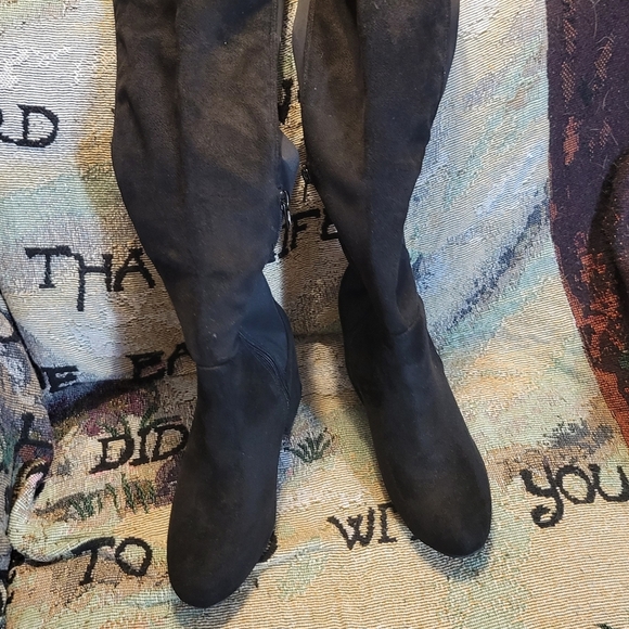 Over the Knee black  boots new with out box - Picture 12 of 12